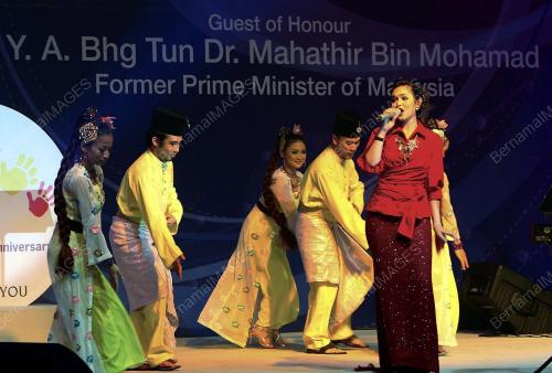 SITI NURHALIZA TARUDDIN