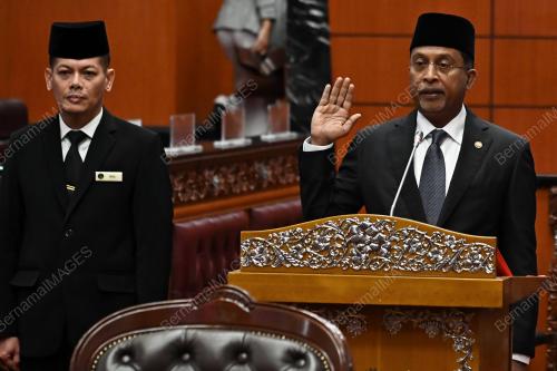 DATUK SERI DR ZAMBRY ABDUL KADIR