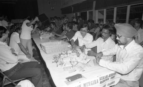 KL44_04022015_PILIHAN_RAYA