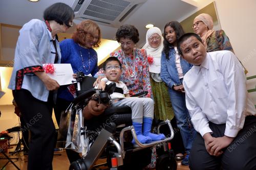 KL44_04122018_TUN_SITI_BN201812035378