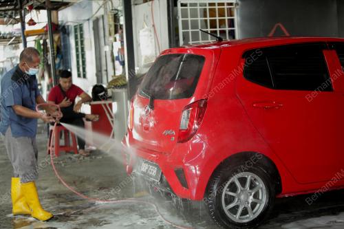 PUSAT SERVIS KERETA