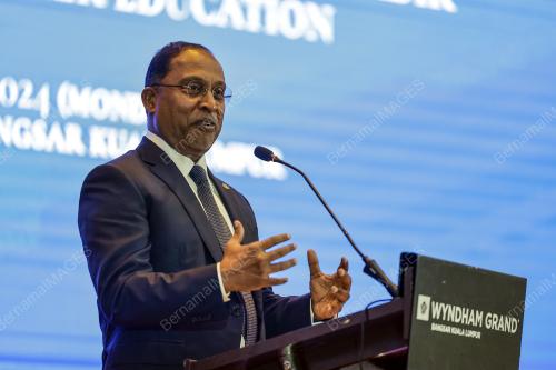 DATUK SERI DR ZAMBRY ABD KADIR