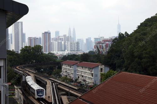 TERMINAL BERSEPADU GOMBAK