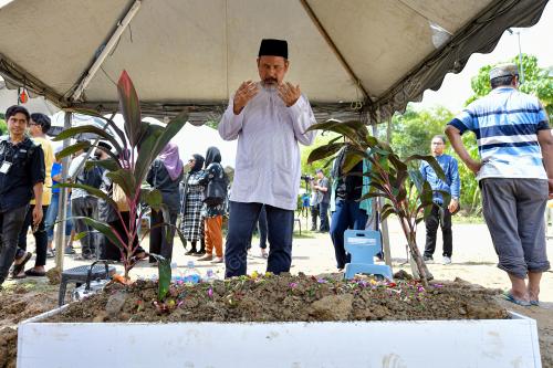 DATUK M.NASIR