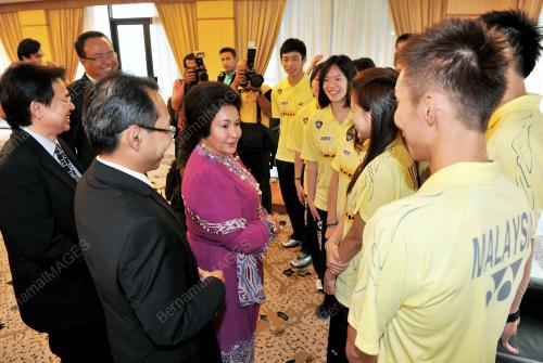 DATIN SERI ROSMAH MANSOR