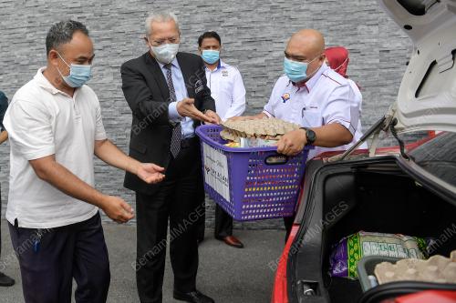 TAN SRI ANNUAR MUSA