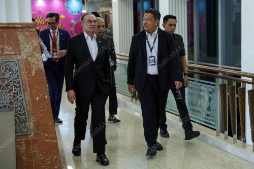 DATUK SERI ANWAR IBRAHIM