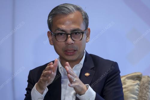 FAHMI FADZIL