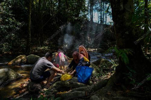 TINJAUAN RIADAH SEWAKTU PERINTAH KAWALAN PERGERAKAN BERSYARAT (PKPB)
