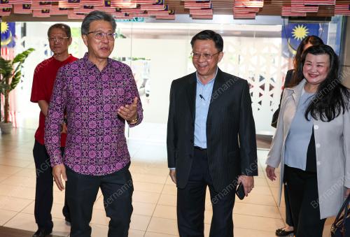 DATUK SERI WONG CHUN WAI