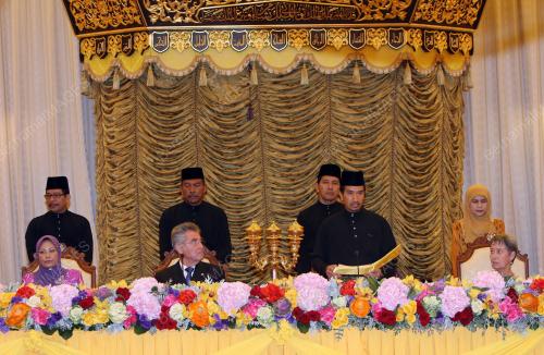 TUANKU MIZAN ZAINAL ABIDIN