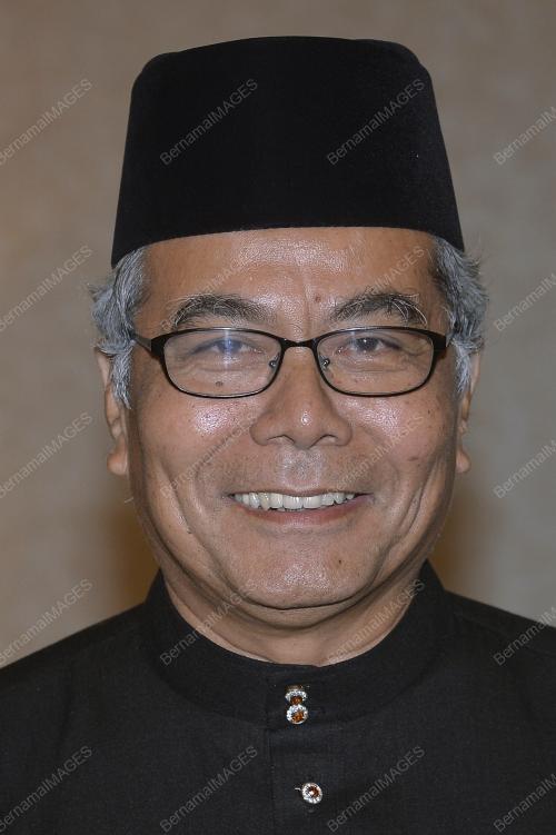 MOHD REDZUAN MD YUSOF