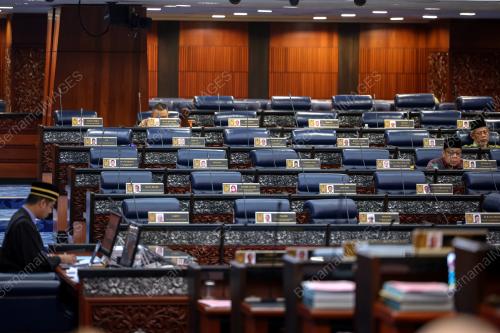 PARLIMEN-15