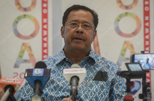 DATUK SERI ABDUL RAHMAN MOHAMAD