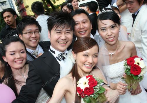 WEDDING MADE IN THE SKY