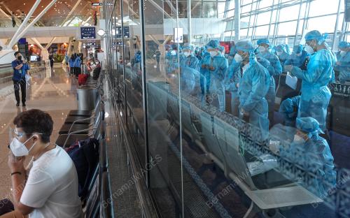 SUASANA KLIA LENGANG