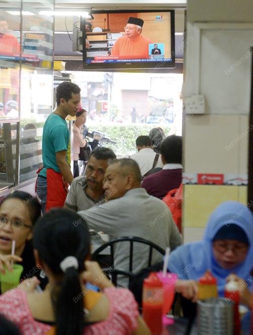 KL44_10102014_BAJET_2015