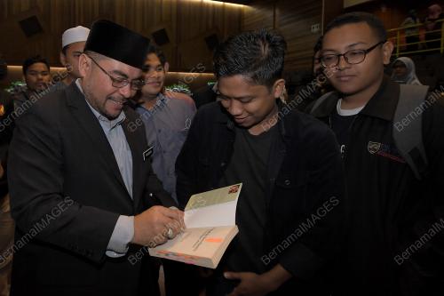 KL44_10102018_MUJAHID_BN201810090327