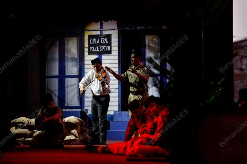 BUKU COFFEE TABLE PDRM