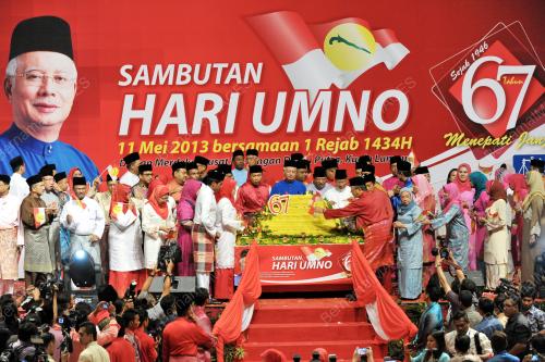 KL44_11052013_UMNO