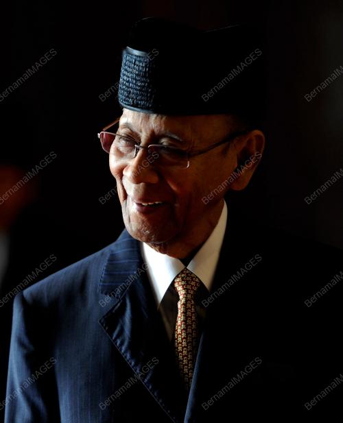 KL44_11092017_SULTAN_KEDAH_MANGKAT
