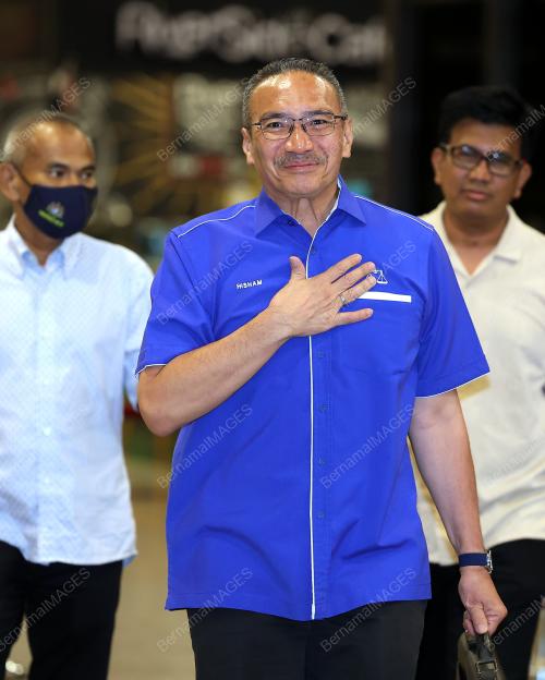 DATUK SERI HISHAMMUDDIN TUN HUSSEIN