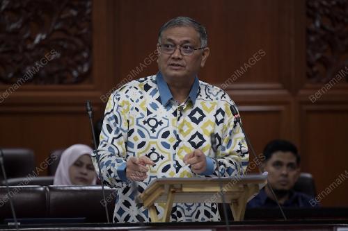 DATUK SERI DR SHAMSUL ANUAR NASARAH