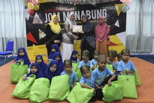 KL44_13122017_KARNIVAL_MENABUNG_BN201712124017