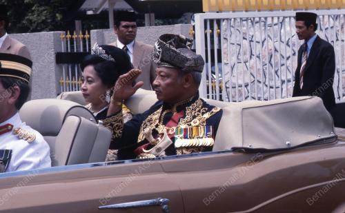 HARI KEPUTERAAN