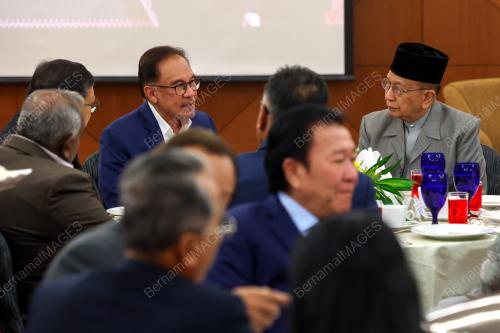 DATUK SERI ANWAR IBRAHIM