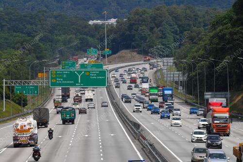 TINJAUAN ALIRAN TRAFIK
