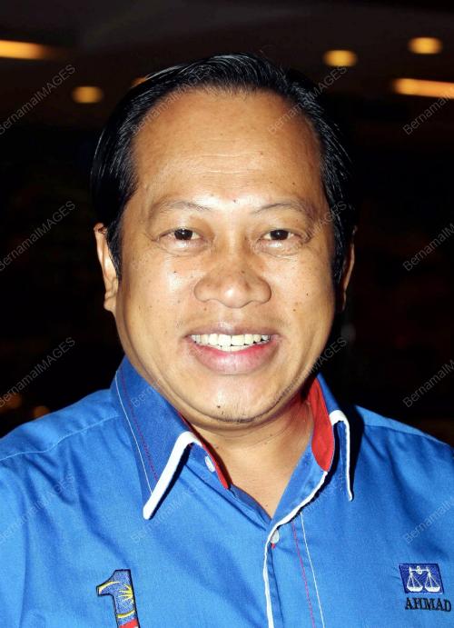 KL44_15052013_AHMAD_MASLAN