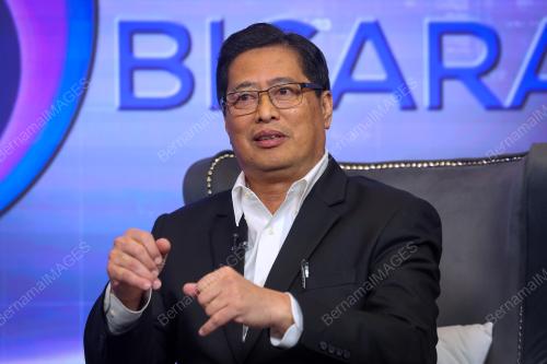 TAN SRI AZAM BAKI