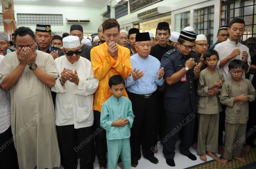 KL44_16062017_JENAZAH