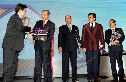 KL44_17012013_TUN_CERIA