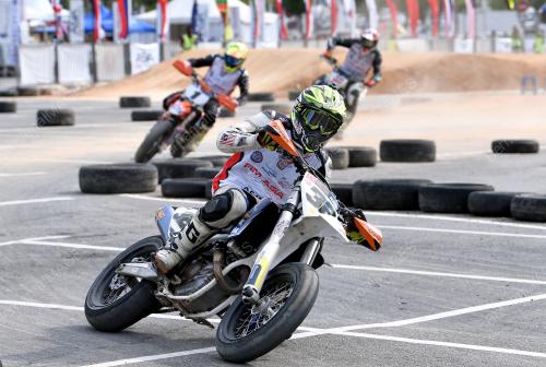 KL44_17122017_SUPERMOTO_BN201712123943