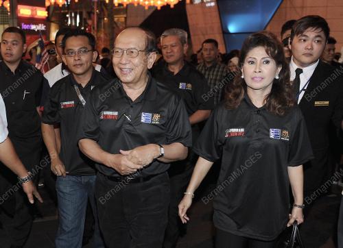KL44_18012013_BUSKERS_NITE