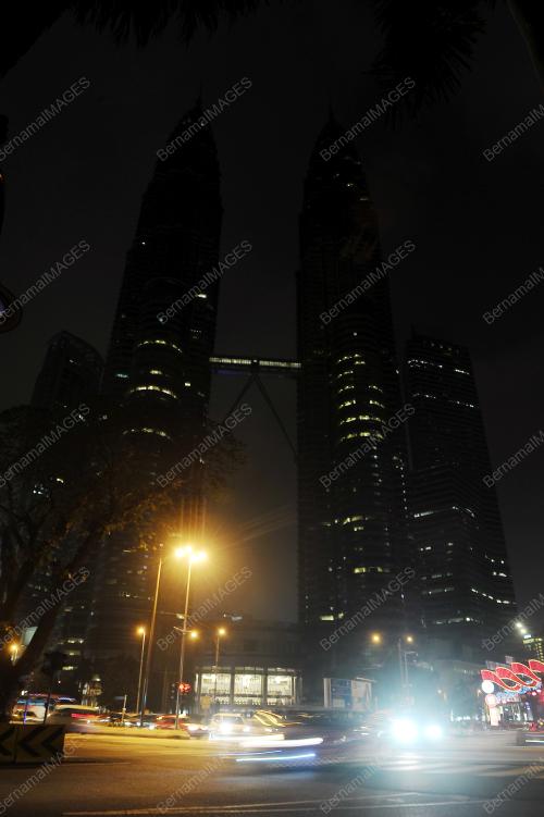 KL44_19032016_EARTH
