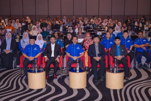 DATUK SRI AMRIN AWALUDDIN