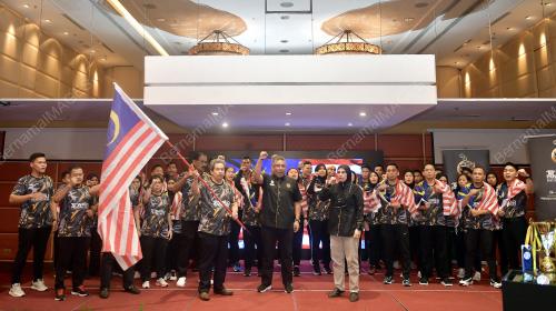 DATUK MEGAT ZULKARNAIN TAN SRI OMARDIN