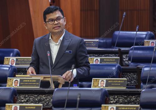 AKMAL NASRULLAH MOHD NASIR