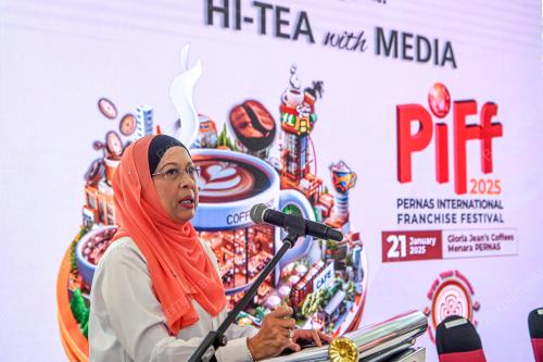 DATUK HAZIMAH ZAINUDDIN