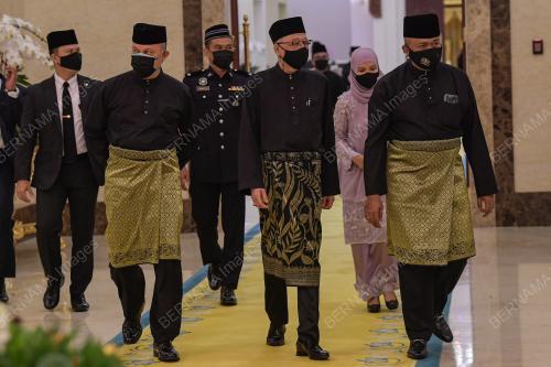 KL44_21082021_MENGANGKAT_SUMPAH