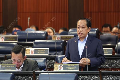DATUK SERI AHMAD MASLAN