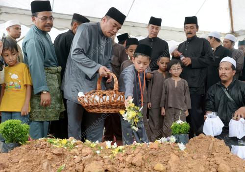 KL44_22082014_JENAZAH