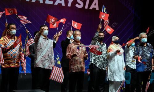 TAN SRI MUHYIDDIN YASSIN