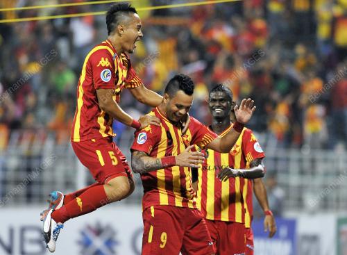 KL44_25022014_BOLA