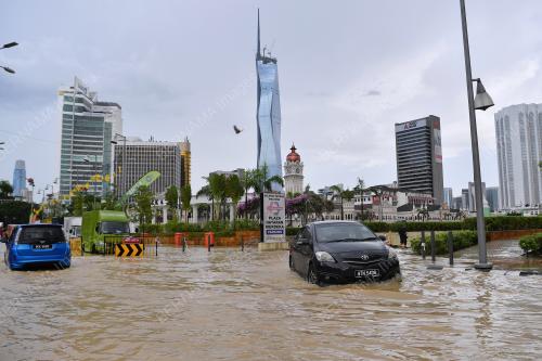 TINJAUAN BANJIR KILAT