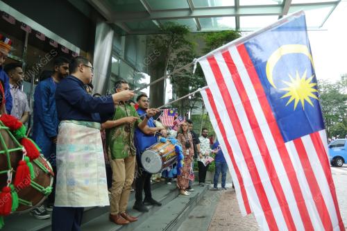 KETUA PEGAWAI EKSEKUTIF ALAN CHAN