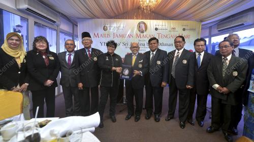 KL44_26072016_AZALINA
